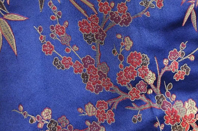 Sexy Embroidery Floral Women Dress Kylie Jenner Strapless women party dress Short Chinese Style satin dress vestido vintage Robe