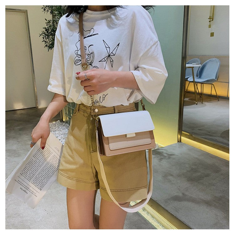 Crossbody red square bag