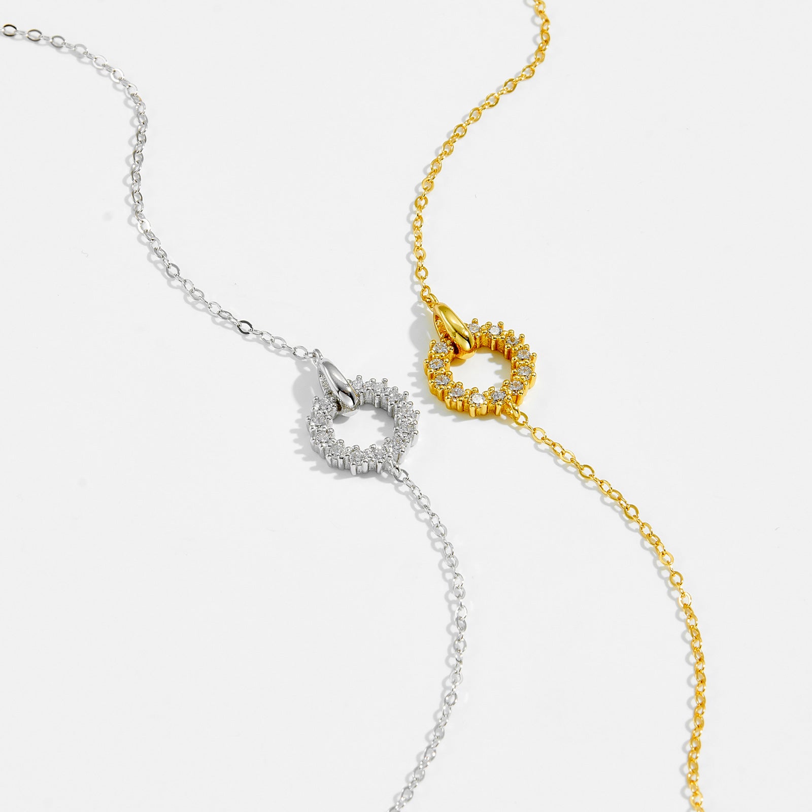 Interlocking Bracelet In 925 Sterling Silver With Micro-set Zirconia