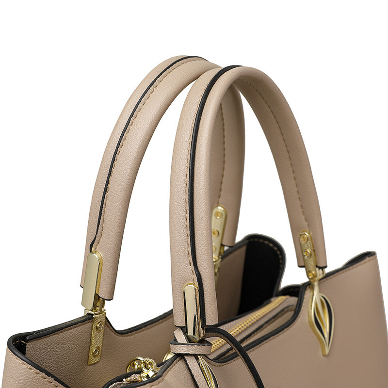 Fashion Women's Versatile Multi-layer Shoulder Messenger Bag