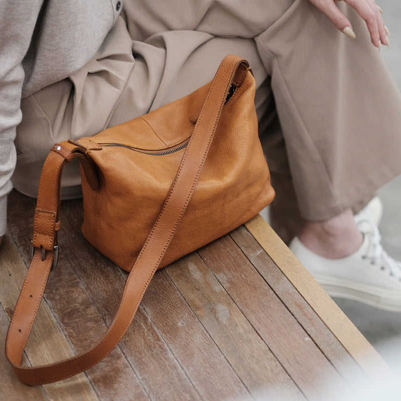 Genuine Leather Single Shoulder Dumpling Bag Japanese Women Wide Strap