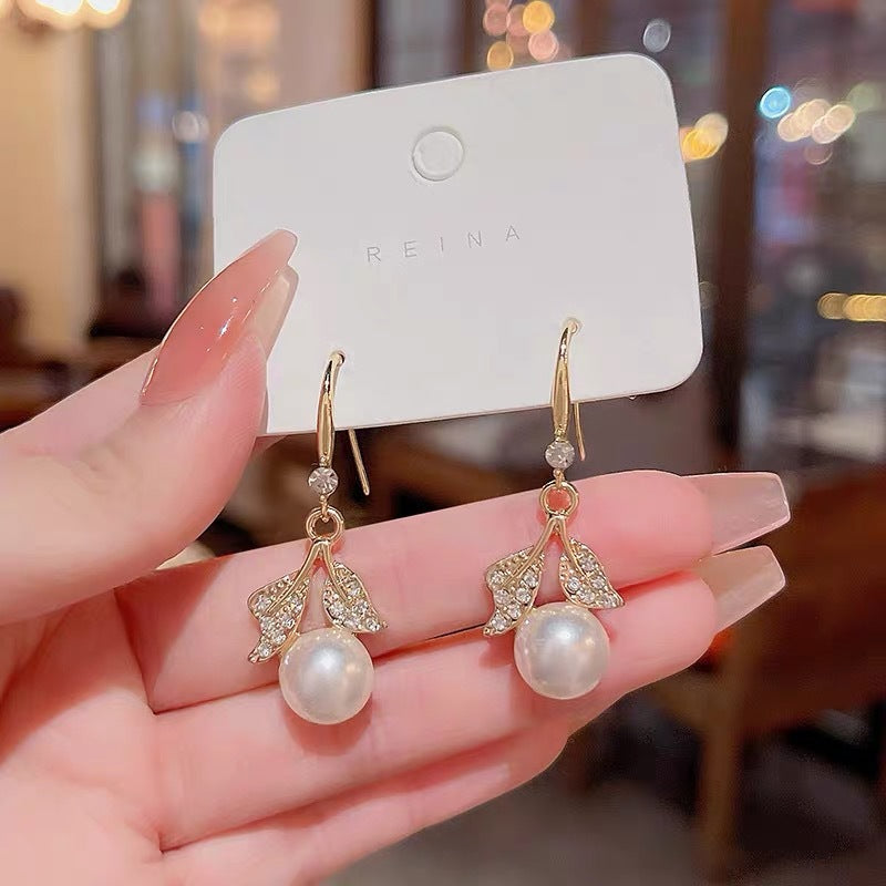 South Korea Design Full Zircon Leaf Pearl Earrings